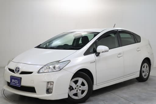 トヨタ プリウス Ｓ