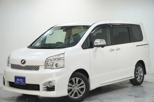 トヨタ ヴォクシーＺＳ　煌３