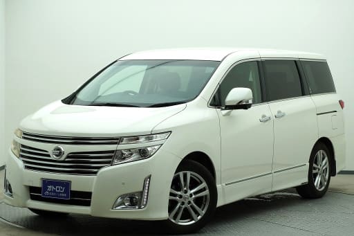 日産 エルグランド ３５０ハイウェイスター　プレミアム