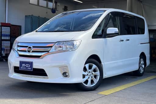 日産 セレナハイウェイスター　Ｓ－ＨＹＢＲＩＤ　Ｖセレクション