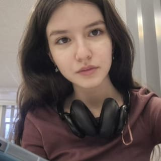 Burcu Zülal K. — Boğaziçi Üniversitesi Uluslararası Ticaret, Jet Kampüs koçu