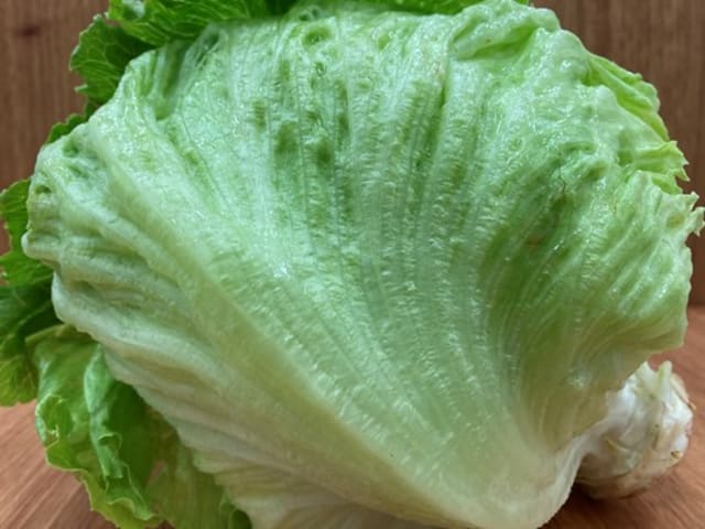 Lettuce- Iceberg Ea