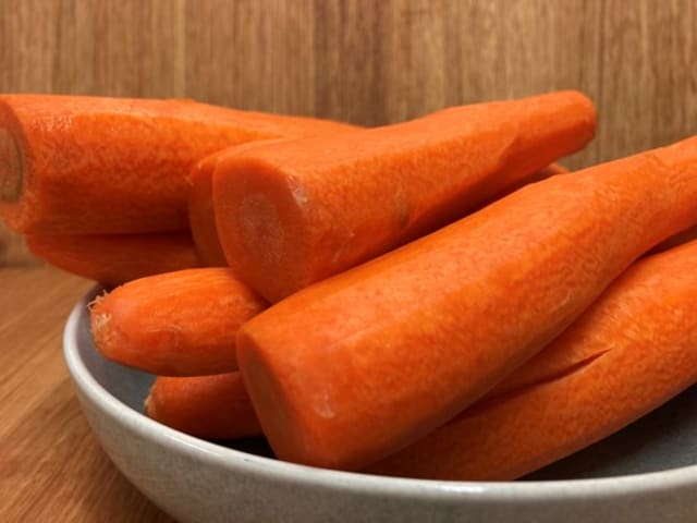 Carrots Peeled 1kg