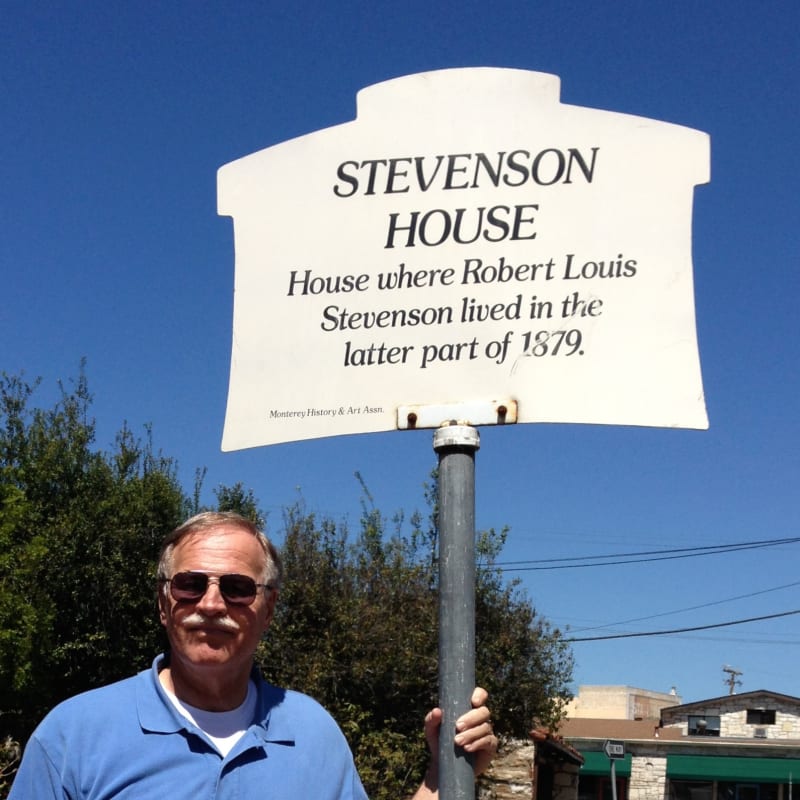 NO. 352 ROBERT LOUIS STEVENSON HOUSE, Street Sign