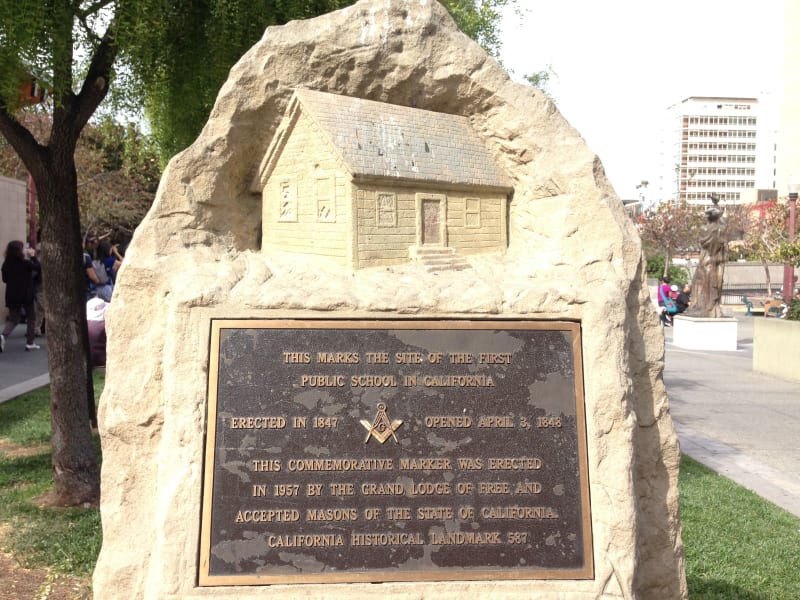 NO. 587 FIRST PUBLIC SCHOOL - Plaque