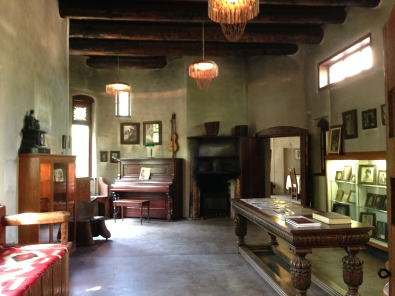 NO. 531 LUMMIS HOME - Parlor