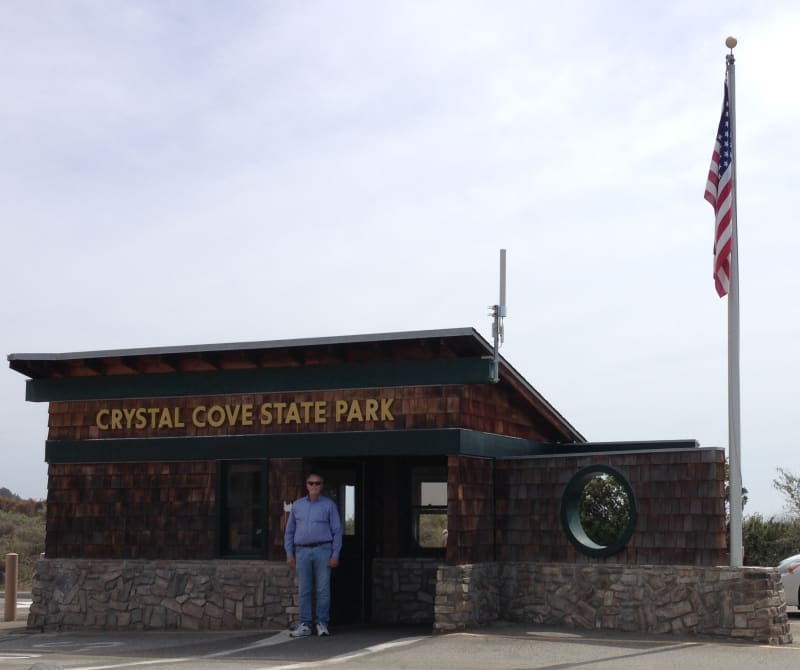 1050 CRYSTAL COVE HISTORIC DISTRICT - Entrance