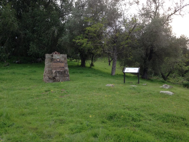 NO. 1025 UKRANIA, (UKRAINIA) SITE OF AGAPIUS HONCHARENKO FARMSTEAD 