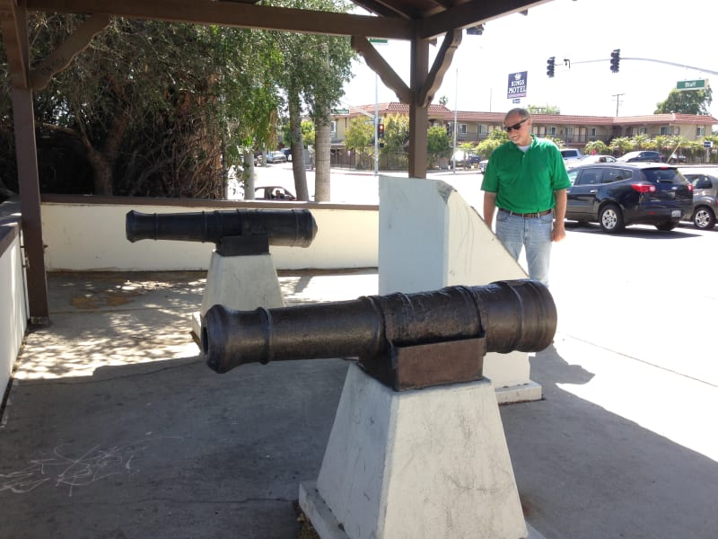 NO. 385 RIO SAN GABRIEL BATTLEFIELD - Cannons