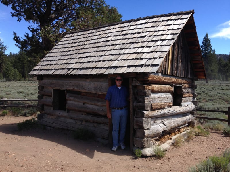 NO. 619 HOLCOMB VALLEY - Cabin