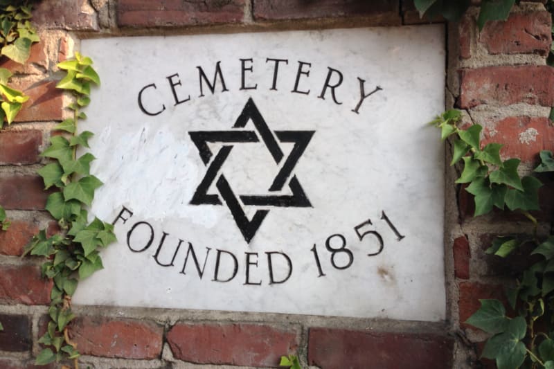  TEMPLE ISRAEL CEMETERY -  