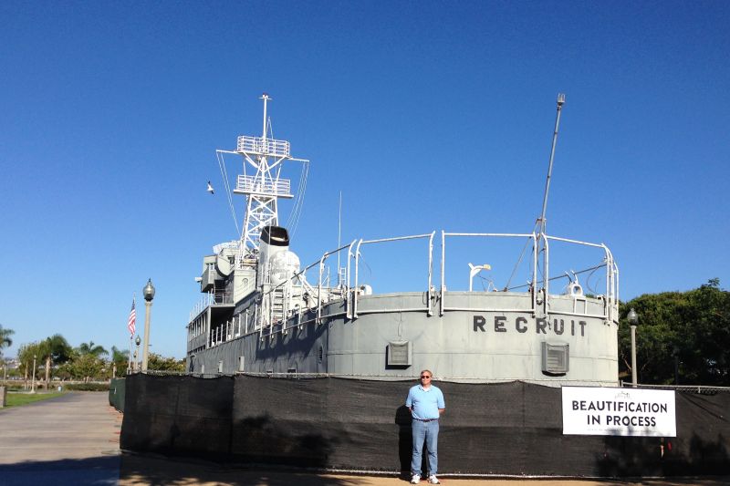 CHL #1042 USS Recruit
