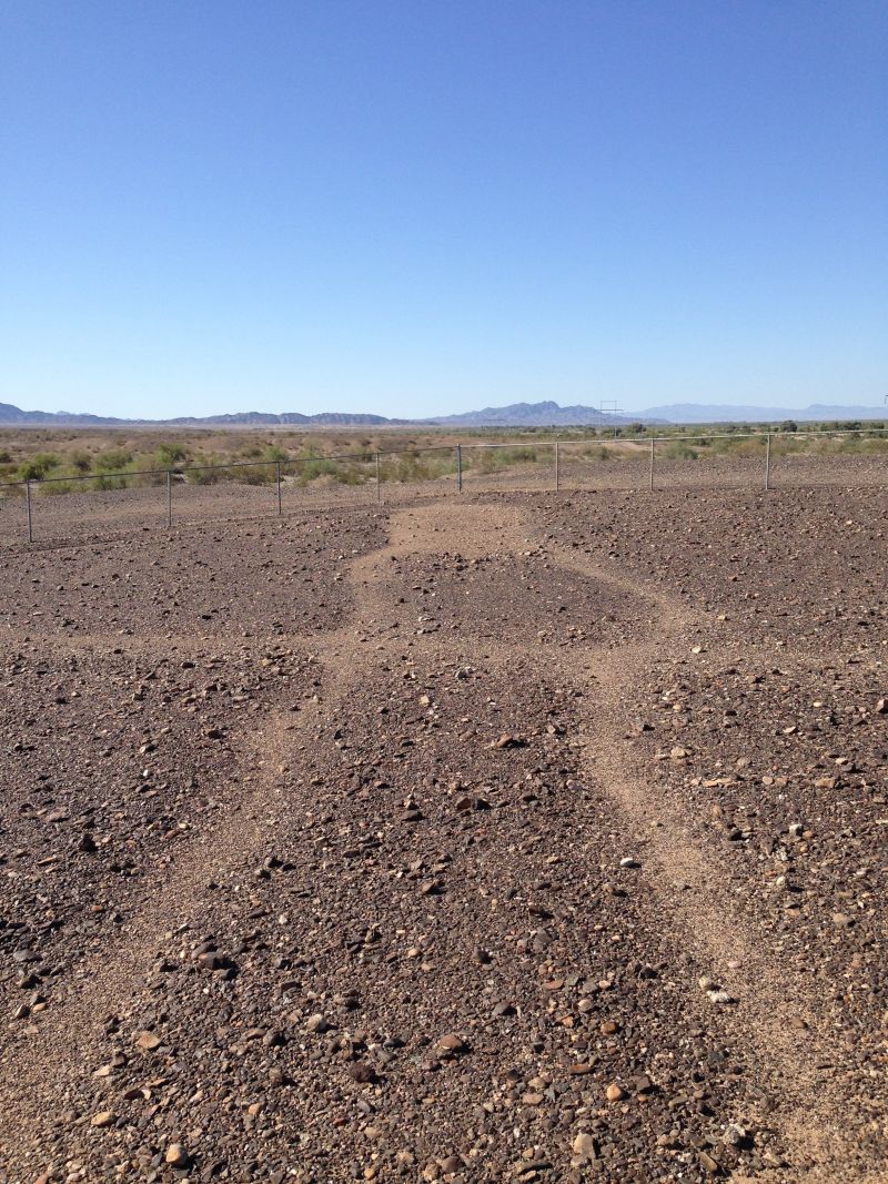 CHL #101 - Giant Desert Figures