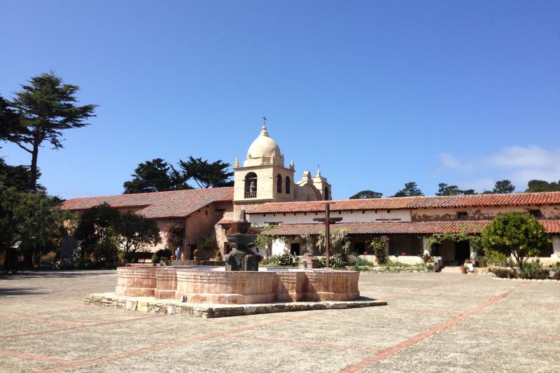 CHL #135 Mission San Carlos Borromeo de Carmelo, Plaza