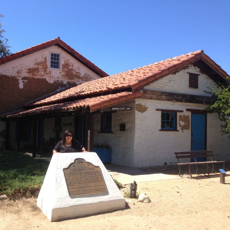 CHL #936 Rios-Caledonia Adobe Marker