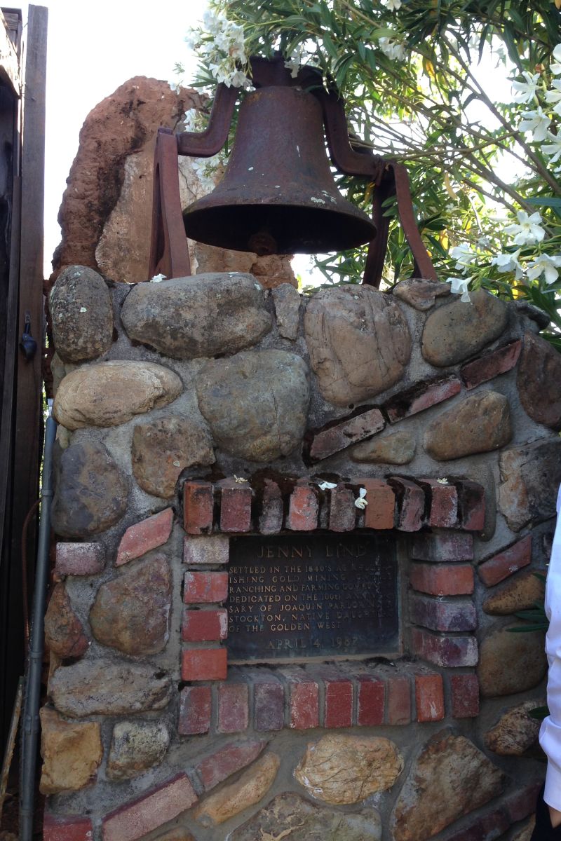 NO. 266 JENNY LIND - Marker and bell