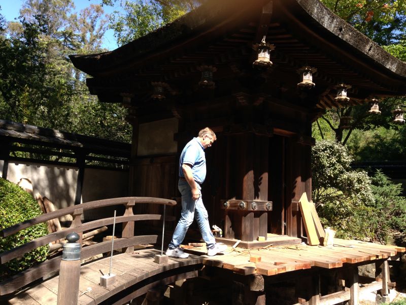 NO. 903 KOTANI-EN - Crossing the bridge to the temple