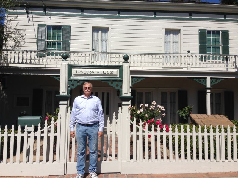 NO. 898 ROBERTO-SUÑOL ADOBE