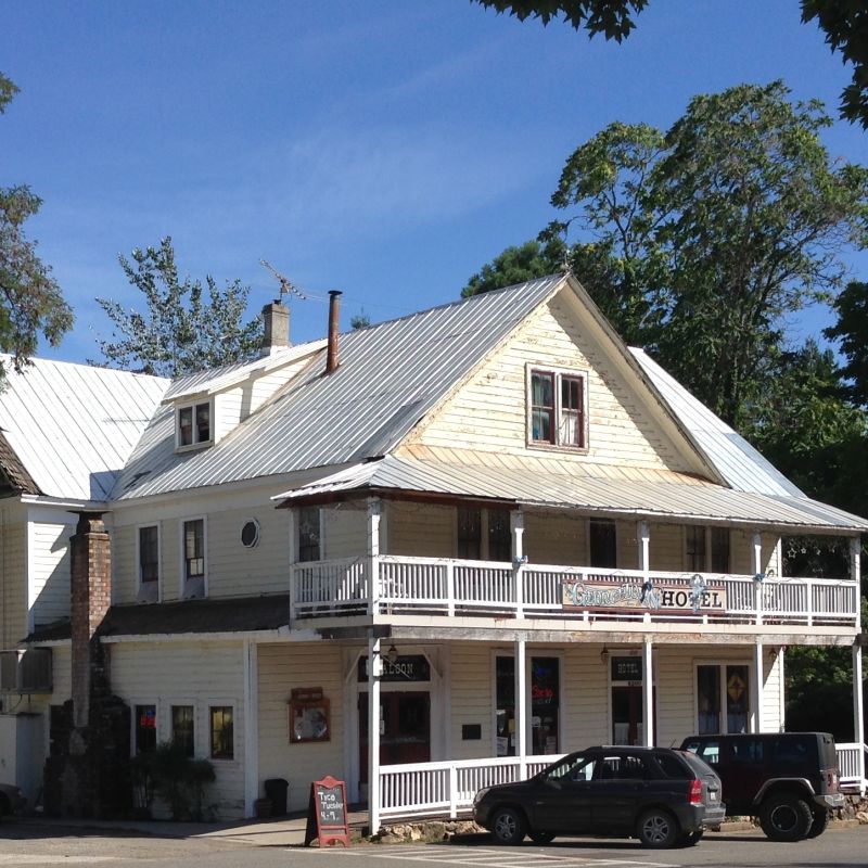 NO. 484 GEORGETOWN - Georgetown Hotel