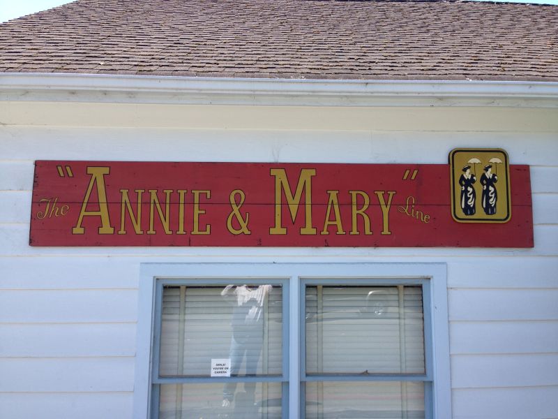 Annie and Mary were the secretaries at opposite ends of the railroad.