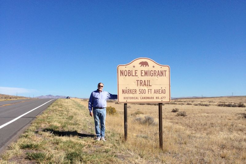 NO. 677 NOBLE EMIGRANT TRAIL - Street Sign