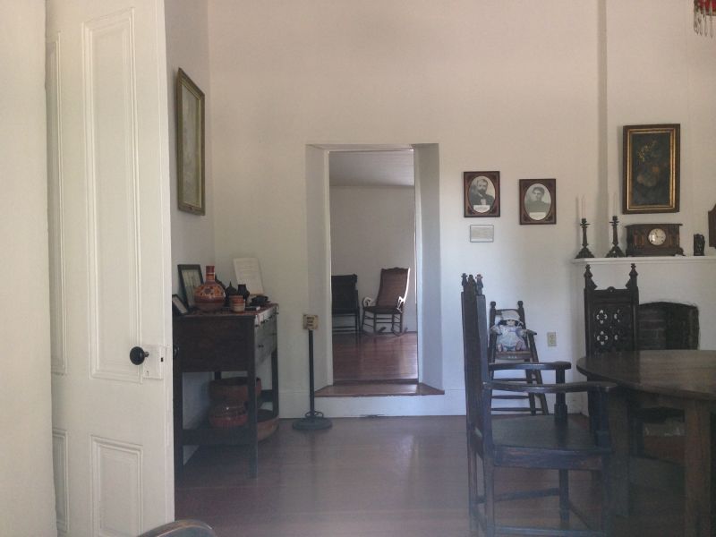 NO. 235 CASA ADOBE DE SAN RAFAEL - Interior