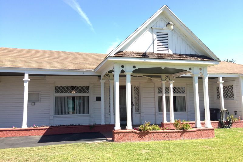 NO. 984 CASA DE RANCHO SAN ANTONIO (HENRY GAGE MANSION) - Front