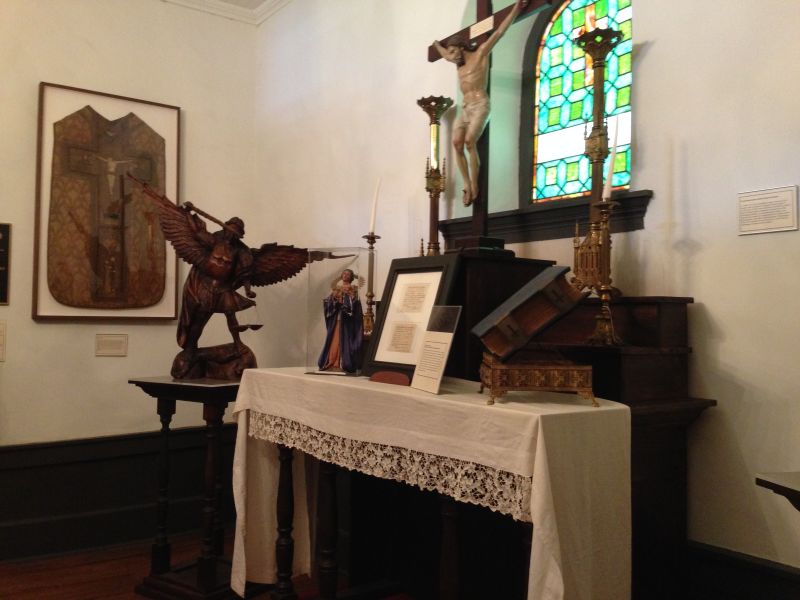NO. 152 DOMÍNGUEZ RANCHHOUSE - Chapel Altar