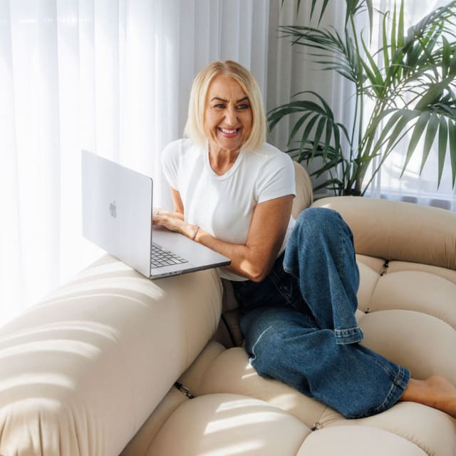 1:1 Business Mentoring with Sharlene, Director of Circles of Hair