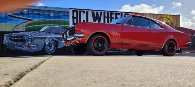 15X5 BLACK HK CUTOUT STYLE STEEL WHEEL 5-108 PCD. +15ET