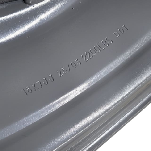 16X7 LANDCRUISER STEEL WHEEL 5-150 PCD. +30ET