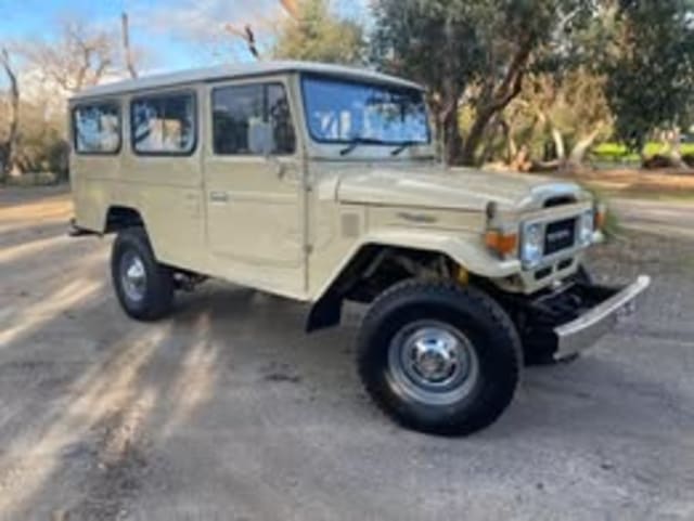 16X5.5 FJ CRUISER OEM REPLICA STEEL WHEEL 0ET. (WITH HUBCAP CLIPS)