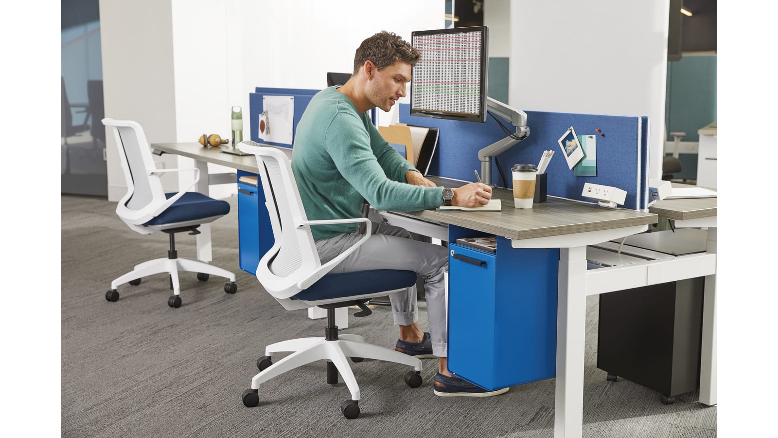 HON Cliq - Office Furniture & Interior Solutions in Grand Rapids