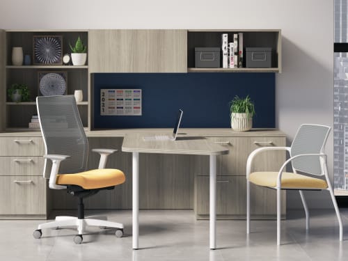 Concinnity Desking with Ignition Seating.
