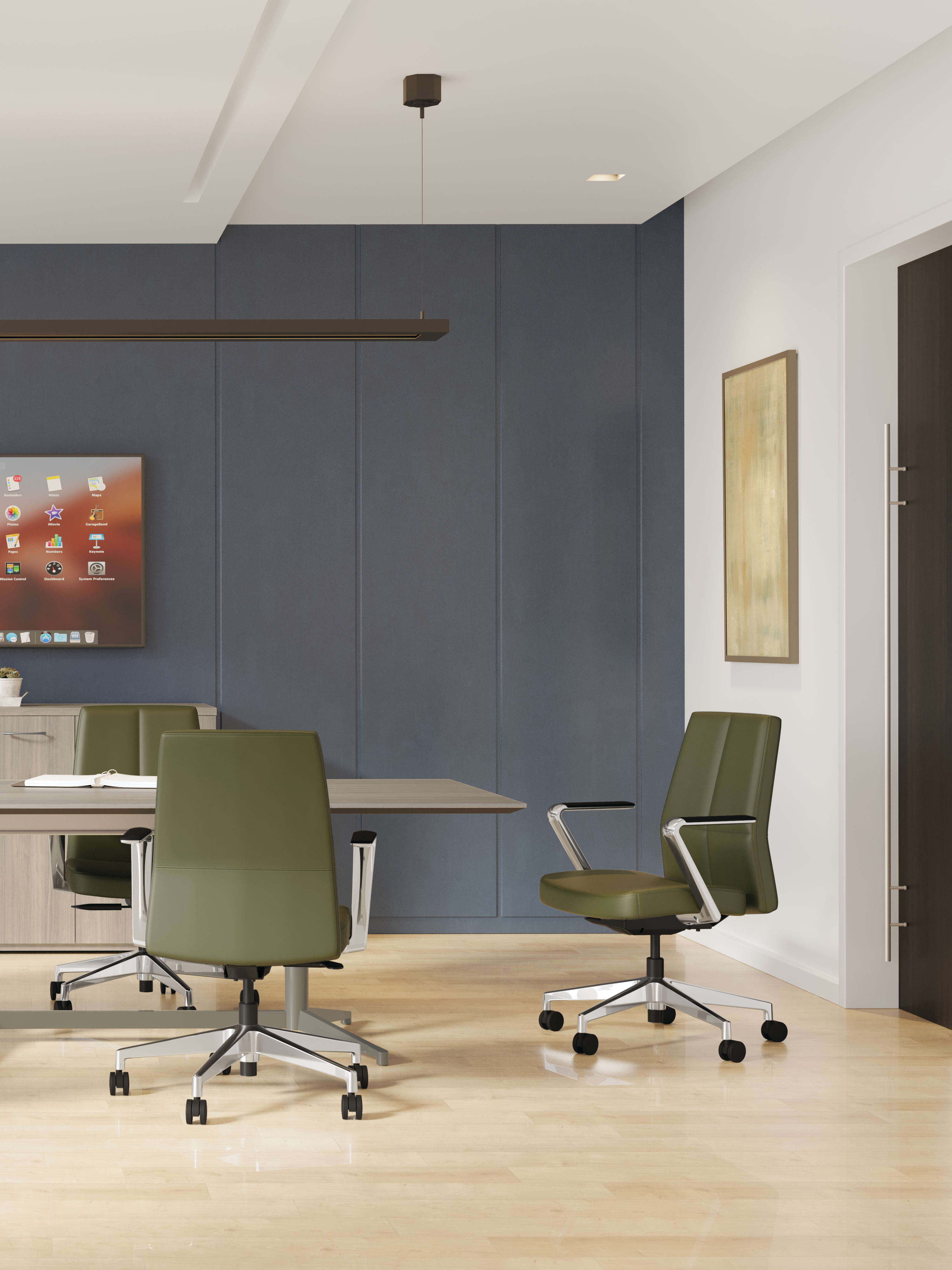 Cofi managerial back chairs with Preside table.