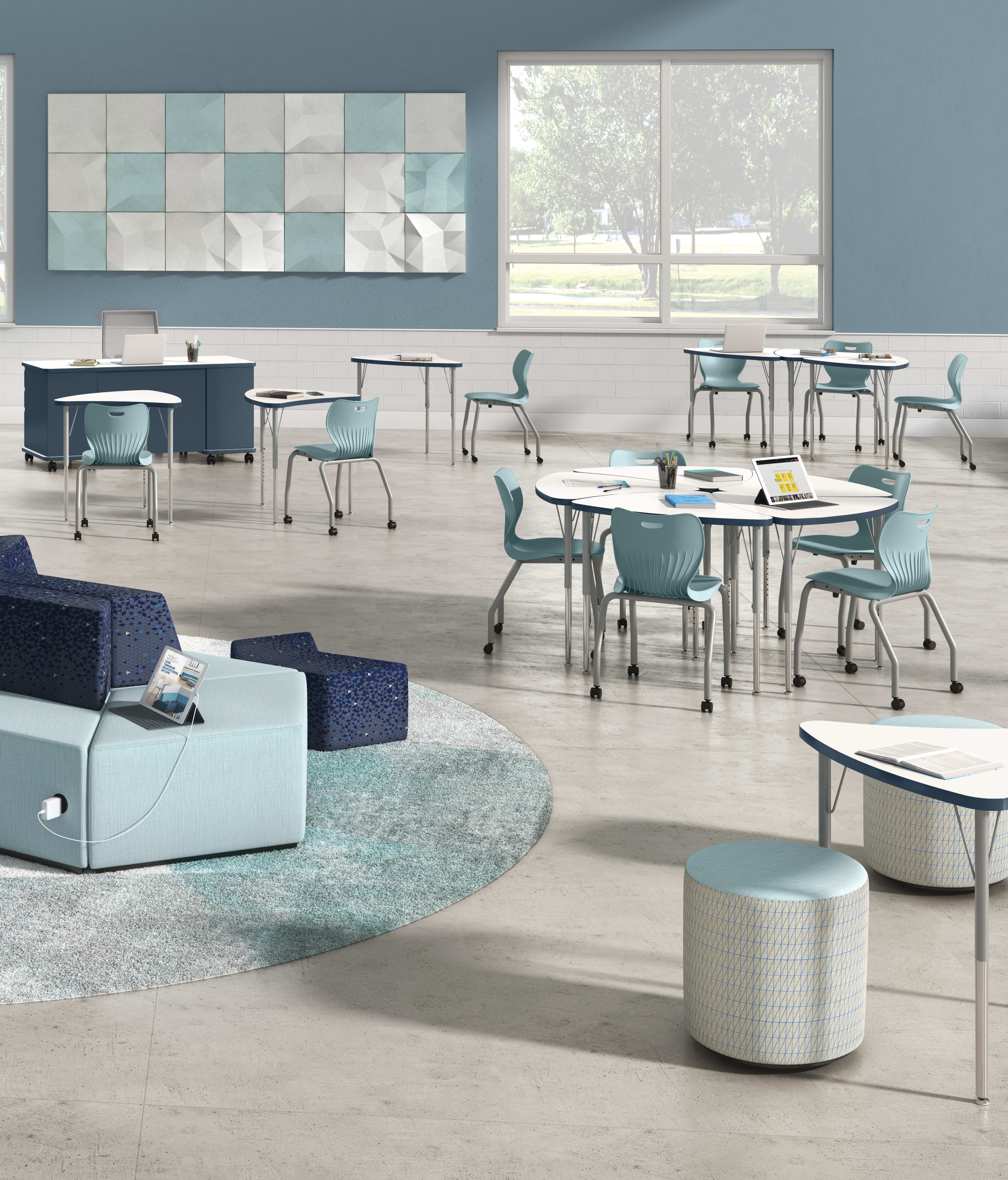Tangram seating with SmartLink tables and desk.