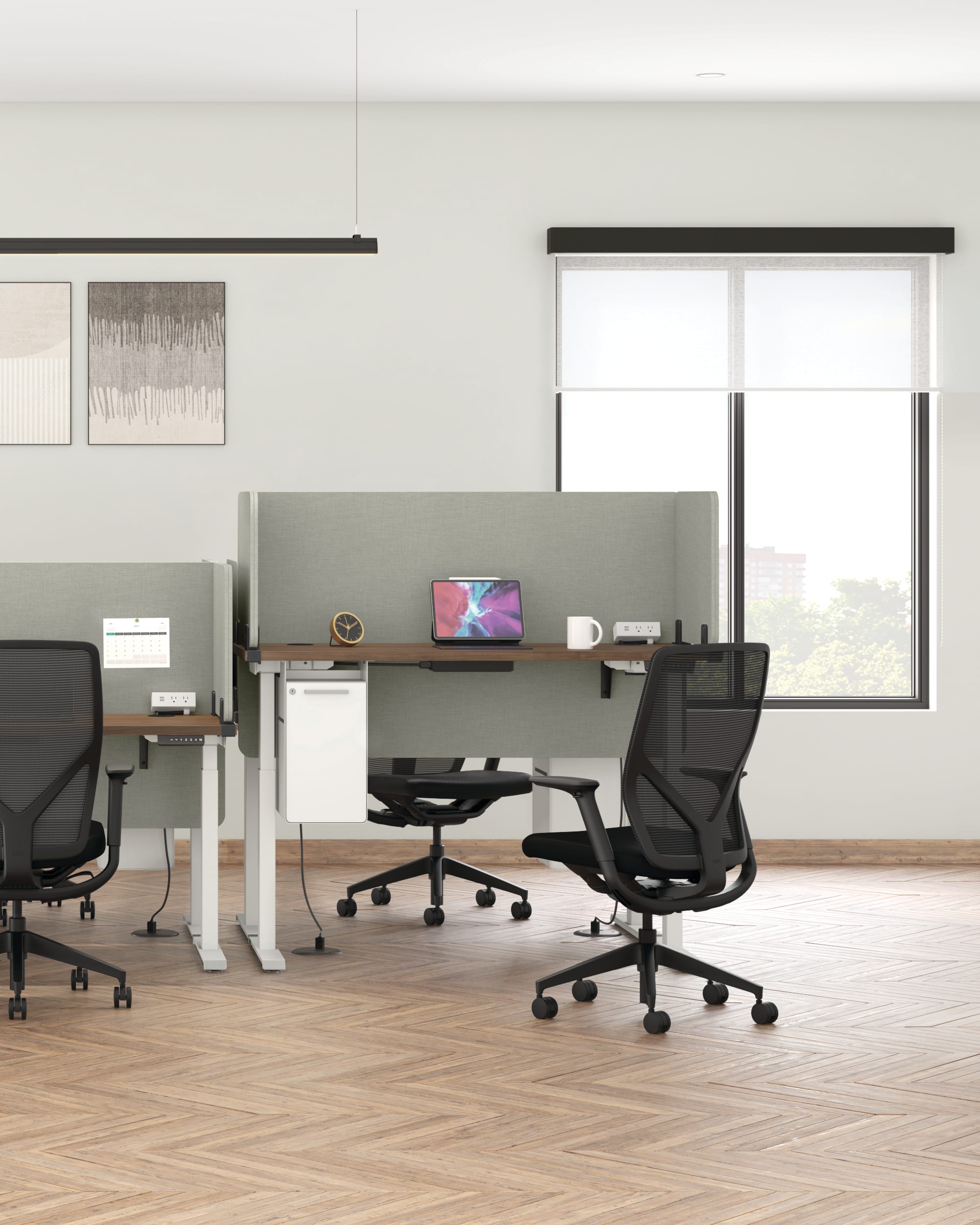 Flexion task chair in CU10 Centurion Black fabric.  Coordinate Height-Adjustable desk in  PINC Pinnacle worksurface and  DW Designer White base. Universal Screens  in APN16 Appoint Nimbus screens and P71 Black brackets. Fuse Caddy in PJW Designer White