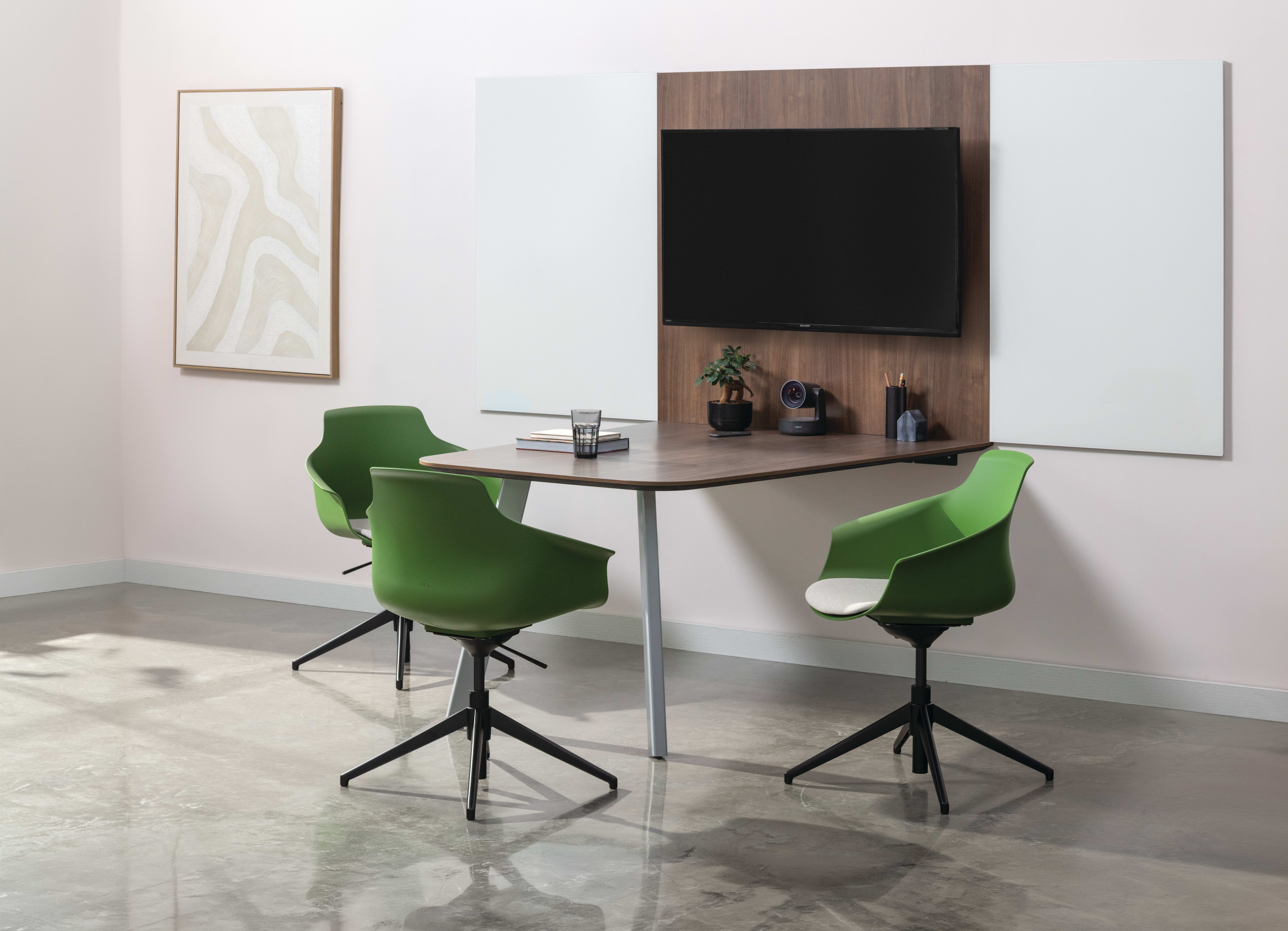 HON-300-Brim-Preside-Workwall-017