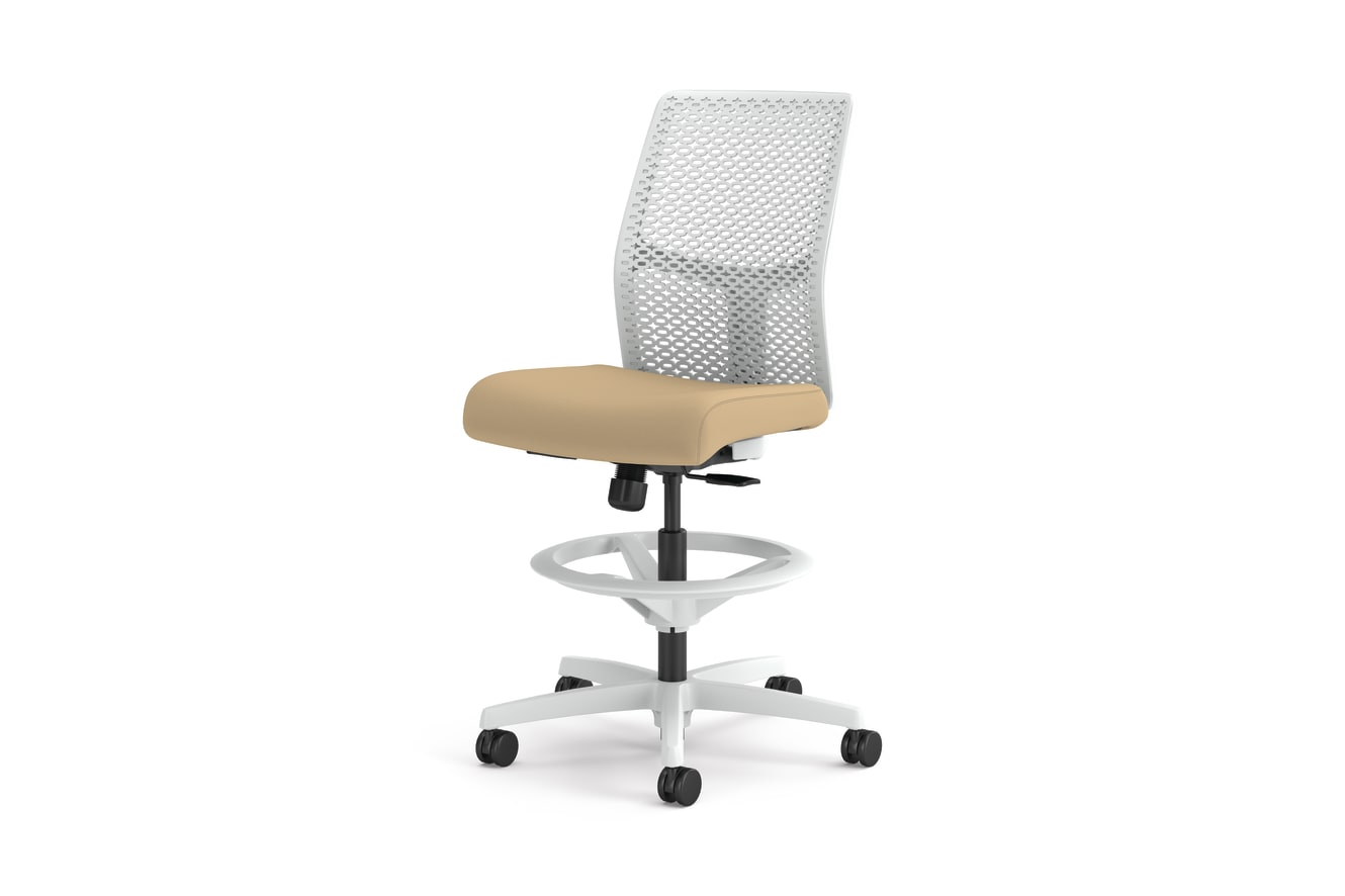 Ignition 2.0 ReActiv Low-Back Stool
