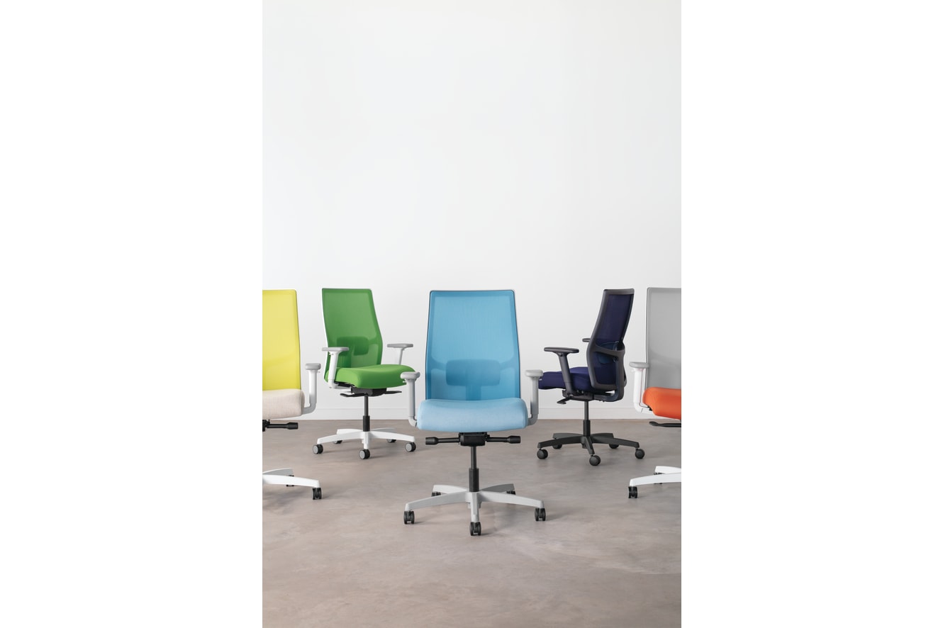 Ignition Spectrum Mesh chairs 