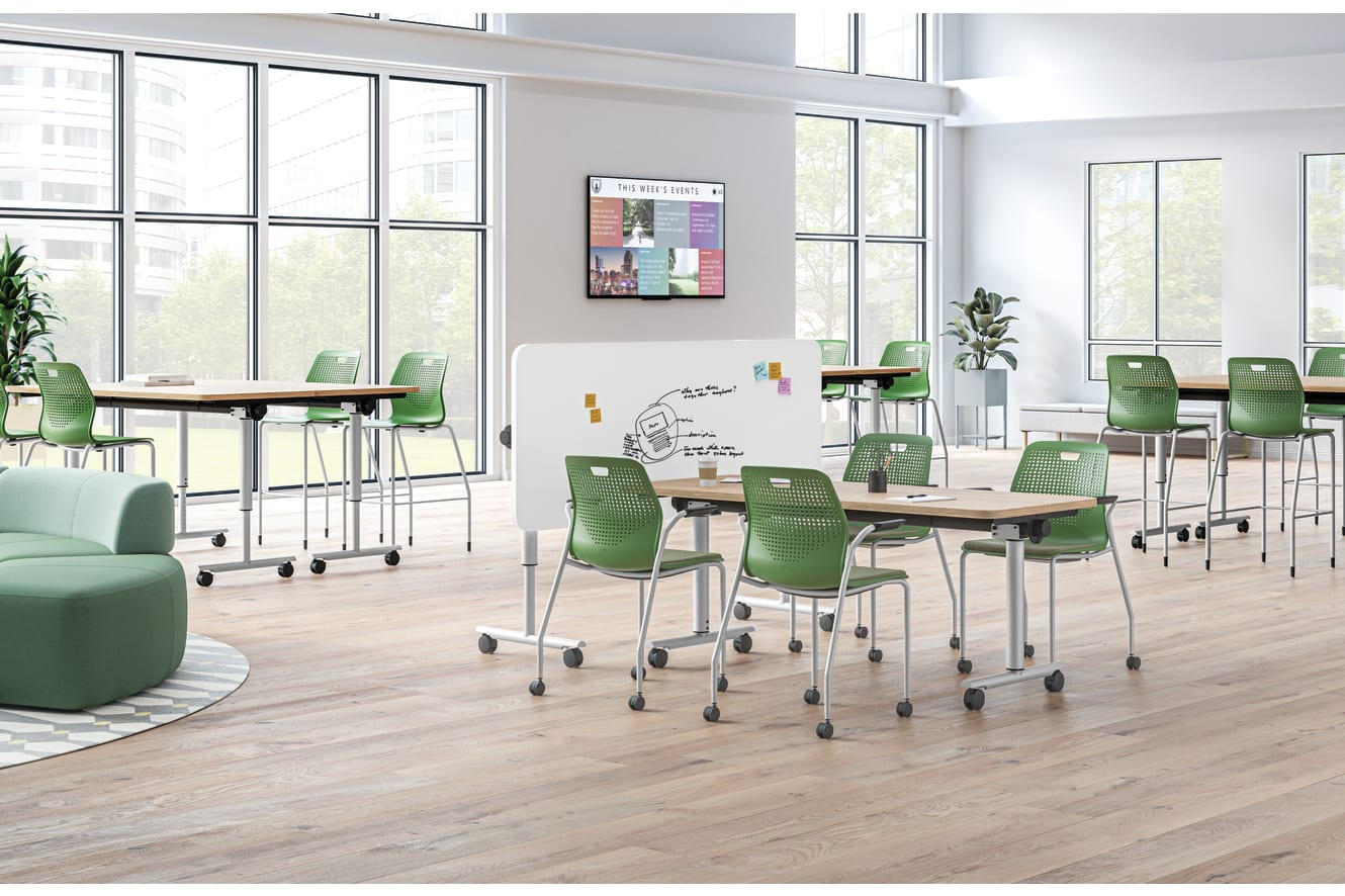 Higher education collaborative space with Field Trip tables and Etch seating.