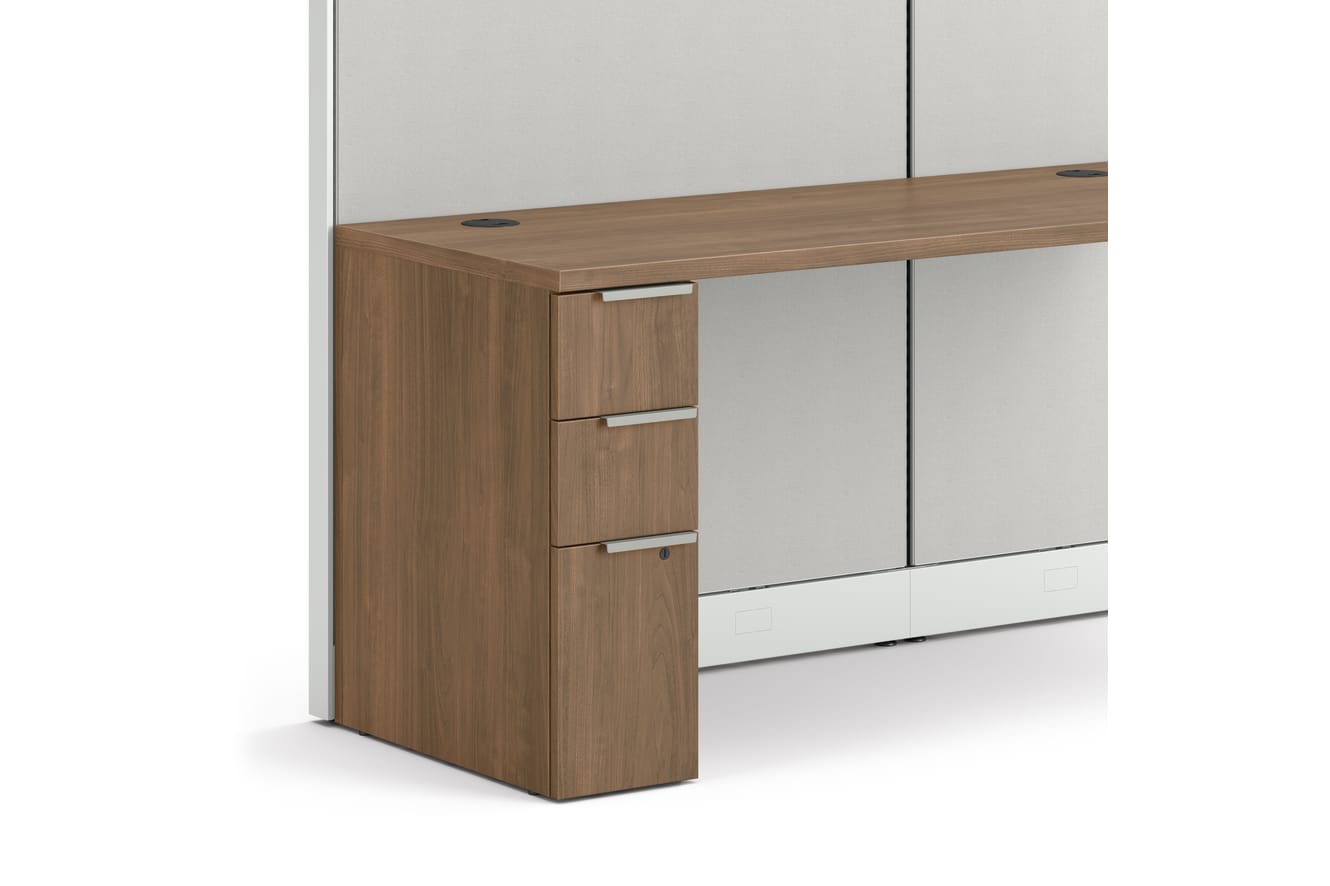 Slim pedestal support