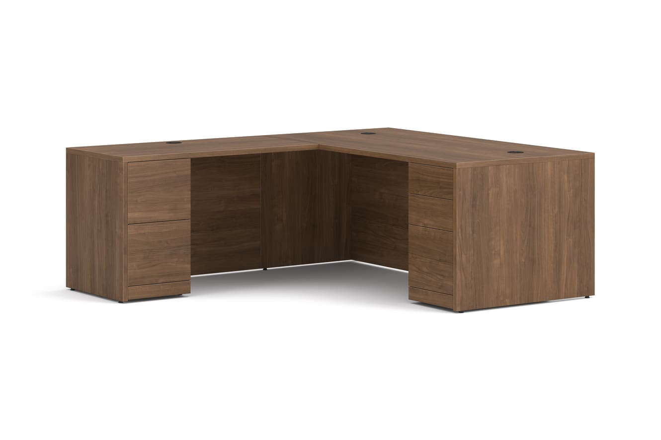 10500 Series L Desk in  Pinnacle Laminate.
