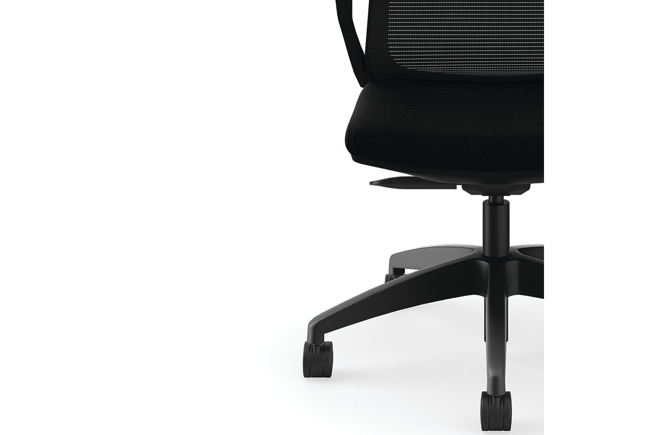 Cliq task chair in Black with Black frame