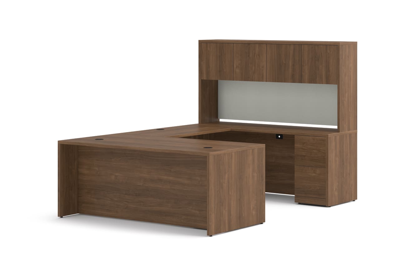 10500 Series U Desk in  Pinnacle Laminate.