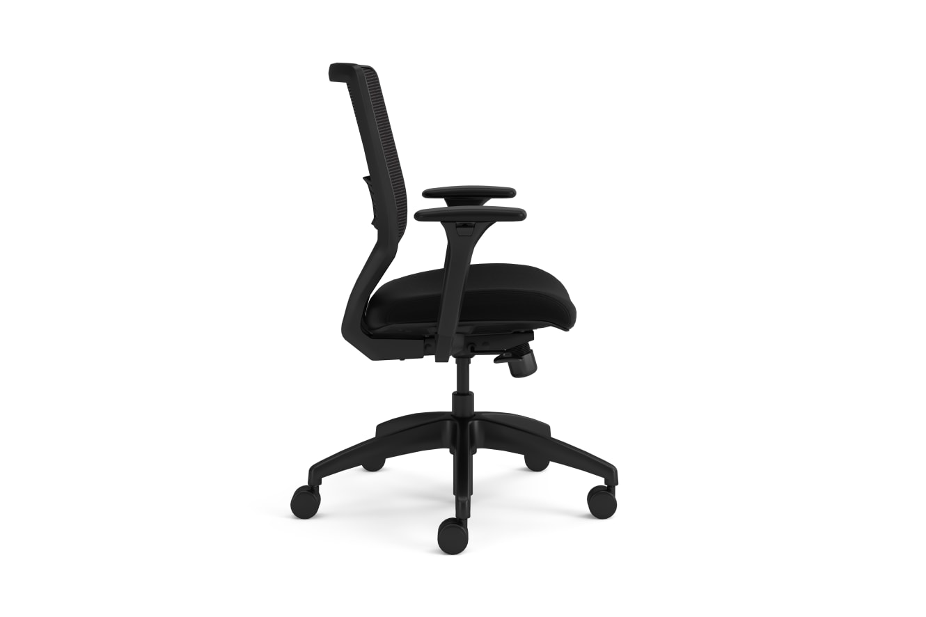 A black Solve task chair.