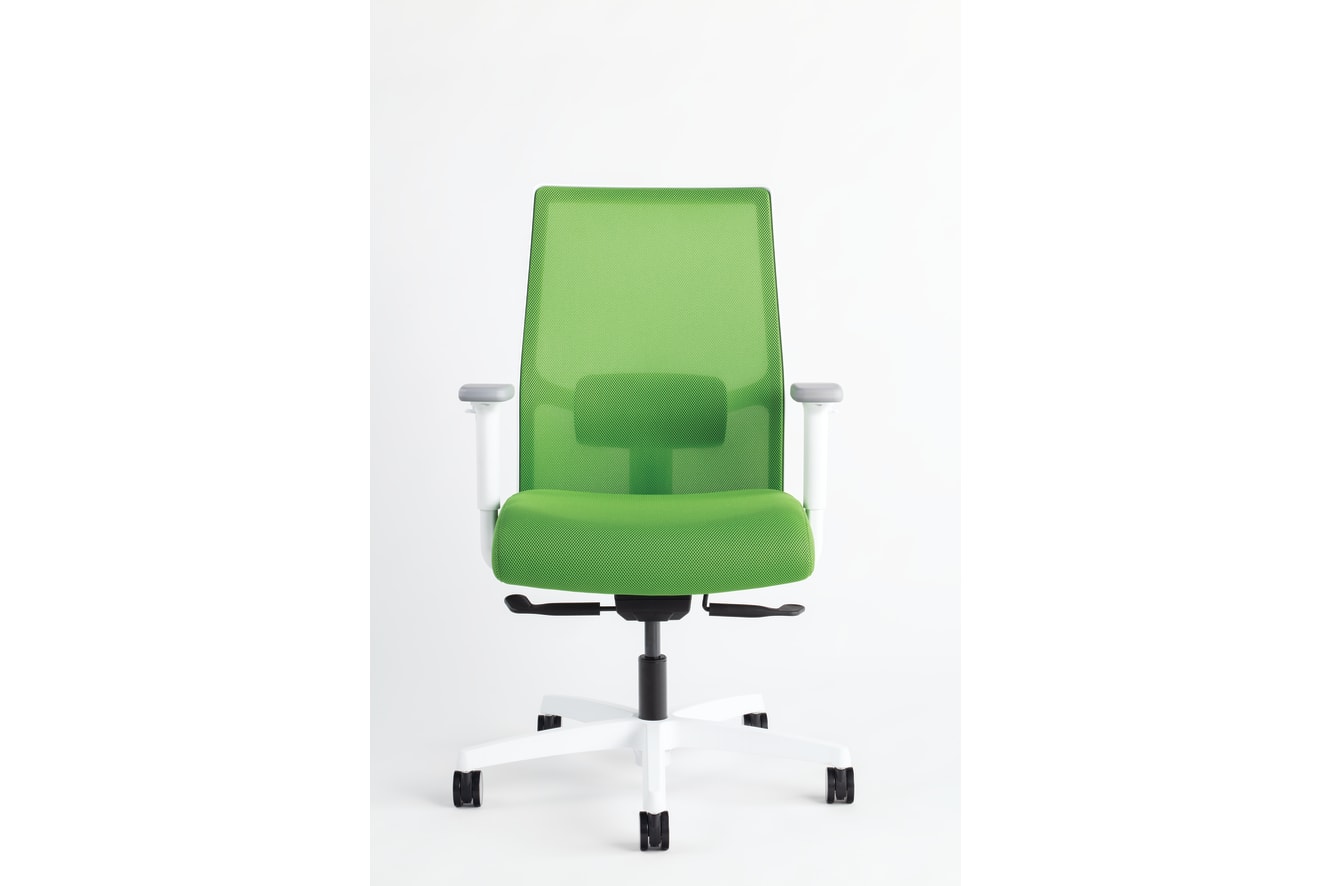 Ignition Spectrum Mesh chairs 