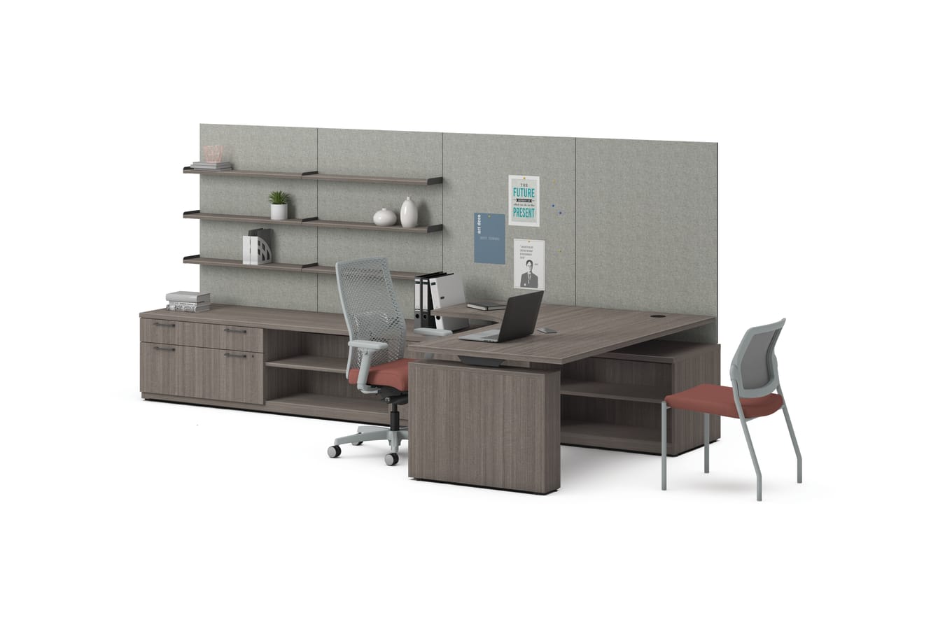 Concinnity Desking with Workwall Tiles and Ignition Seating.