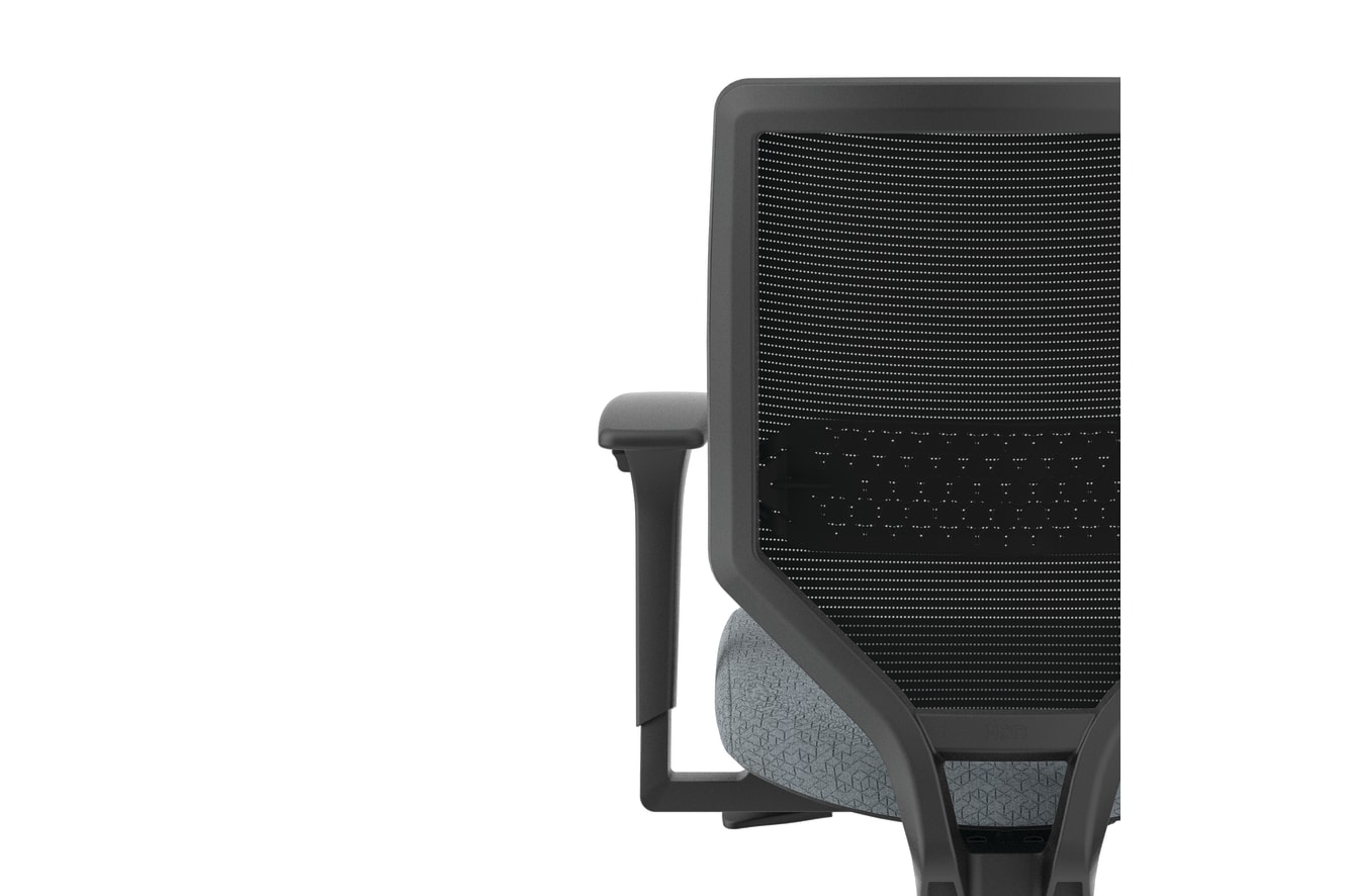 Solve mesh task chair in Basalt
