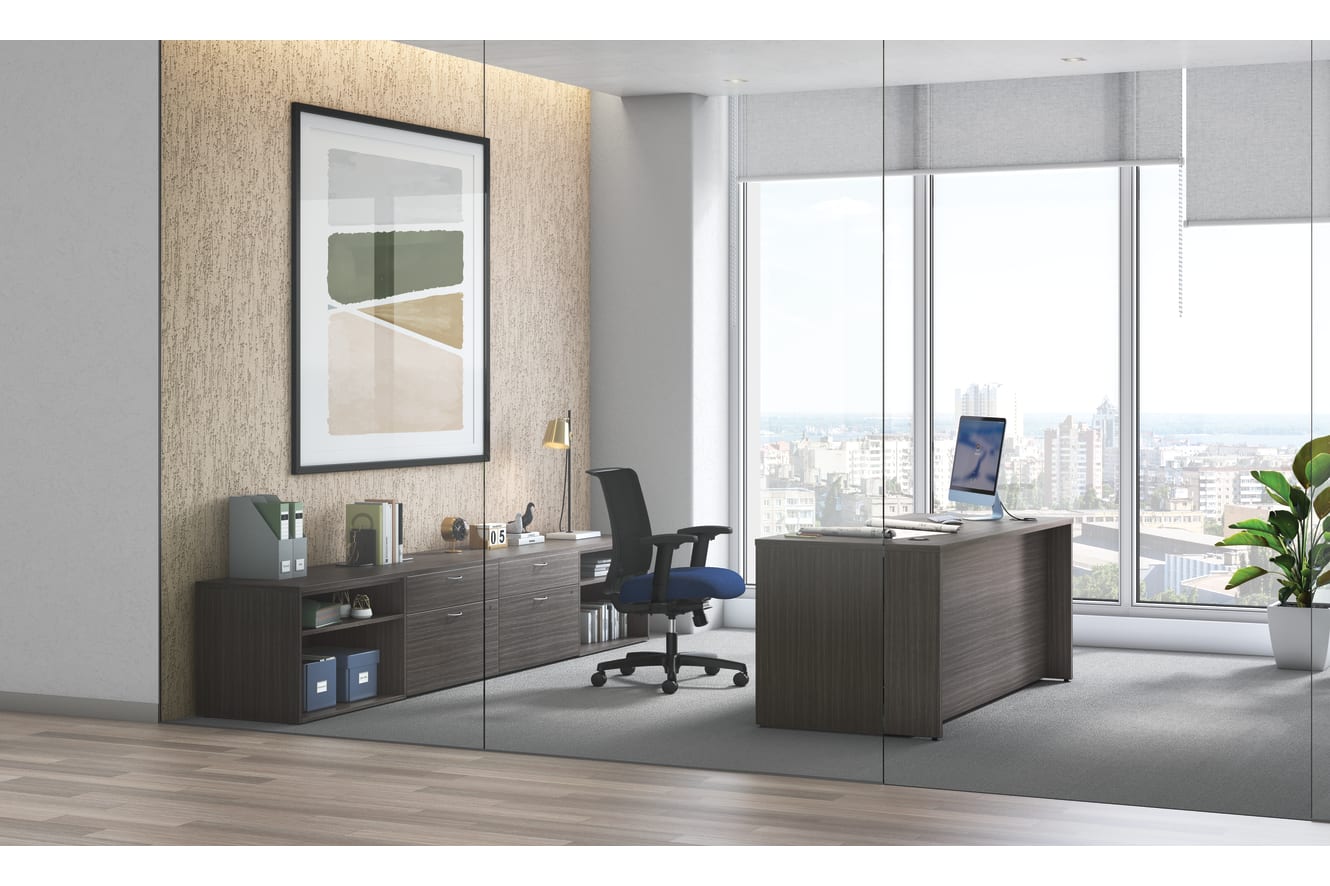 Mod desk with Convergence seating.